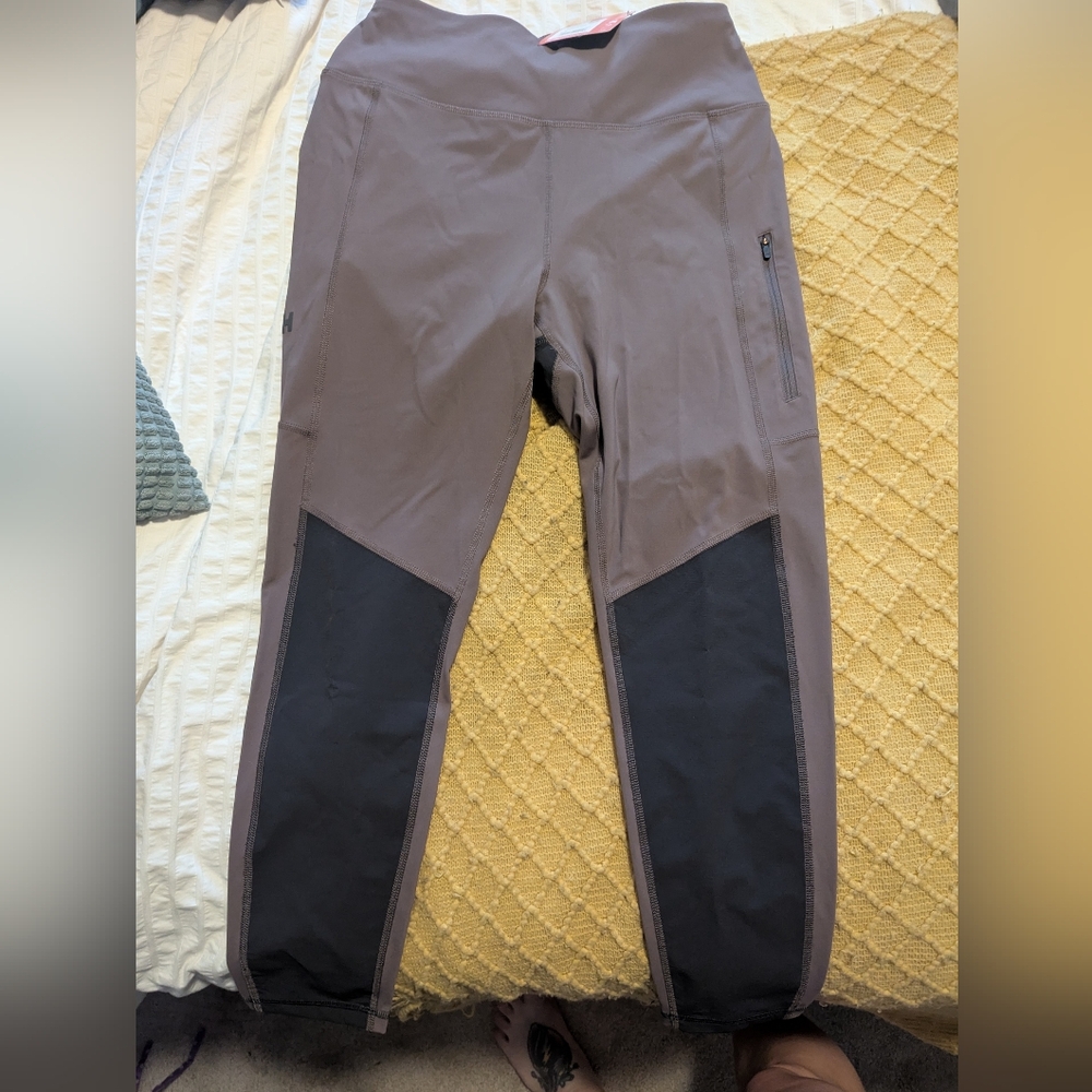 Helly Hansen Women's Blaze 7/8 Hiking Tights  leggings pants - brand new Size La